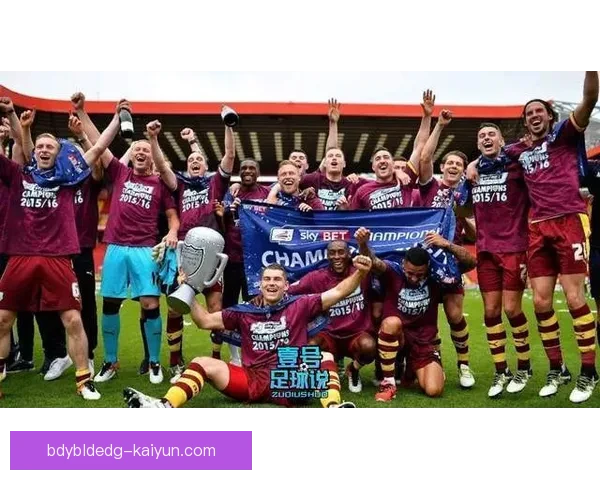 肖恩·戴奇带领伯恩利迎战新赛季，全队状态回暖备受期待