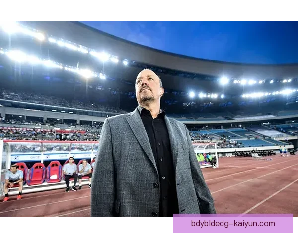 李刚仁在近期比赛中展现出独特的盘带风格，表现备受关注。